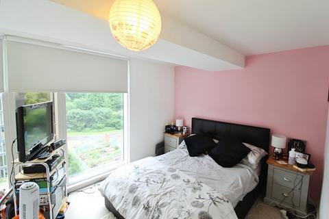 1 bedroom flat to rent, Saxton, The Avenue, Leeds, West Yorkshire, LS9