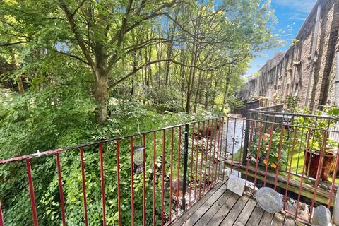 9 Vale Terrace, Hebden Bridge, HX7 5EW