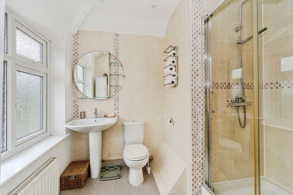 Ensuite