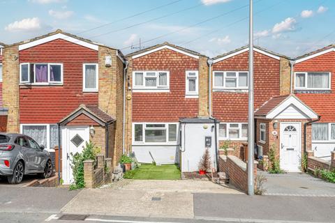 Highlands Close, Rochester, Kent