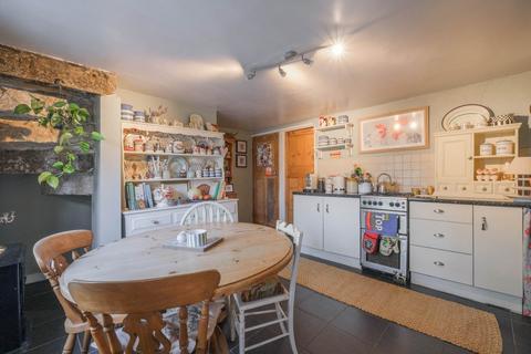 2 bedroom terraced house for sale, Manchester Road, Huddersfield HD7