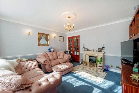 6 Nimbus Road, Epsom, KT19 9BJ