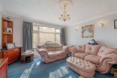 6 Nimbus Road, Epsom, KT19 9BJ