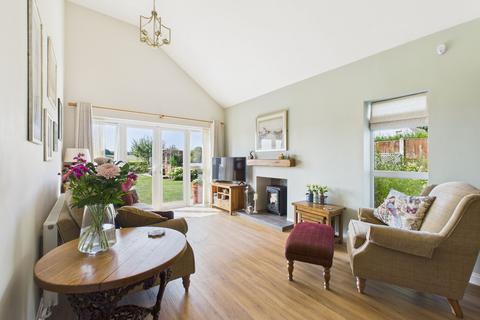 2 bedroom detached bungalow for sale, Catfoot Lane, Lambley, Nottingham