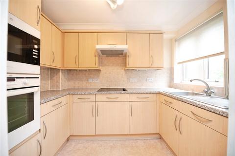 1 bedroom apartment for sale, Myddleton Court, Hornchurch RM11