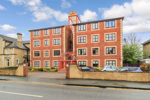 2 bedroom flat for sale, Bath Road, Swindon SN1