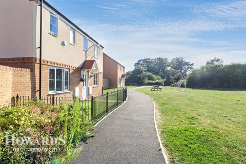 3 bedroom detached house for sale, Yarmouth Road, Ormesby