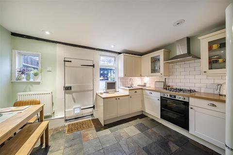 undefined, West Street Lane, Carshalton