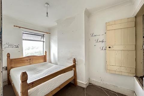 2 bedroom terraced house for sale, Grainger Street, Dudley