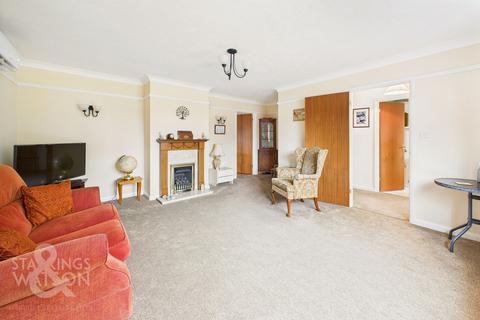 2 bedroom detached bungalow for sale, Louies Lane, Roydon, Diss