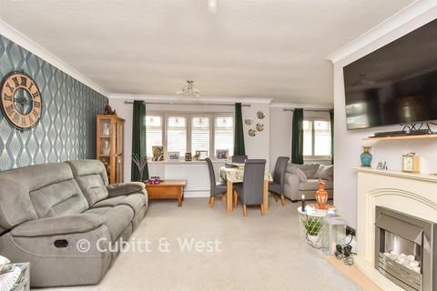 3 bedroom detached bungalow for sale, Victoria Avenue, Peacehaven BN10