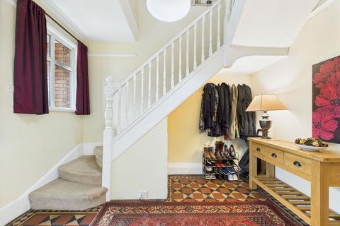 12 Whitstone Road, Paignton, TQ4 6EY