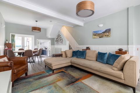 undefined, Mascotte Road, Putney, Wandsworth, SW15