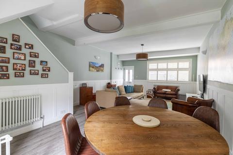 undefined, Mascotte Road, Putney, Wandsworth, SW15
