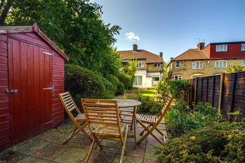 undefined, Woodberry Grove, London