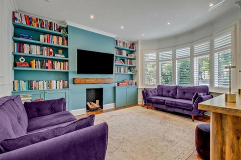 undefined, Woodberry Grove, London