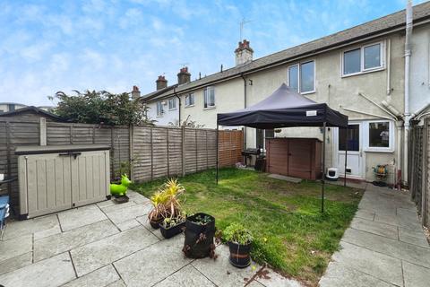undefined, Pinehurst Avenue, Farnborough, Hampshire