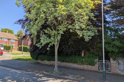 1 Leigh Drive, Romford, RM3 7YJ