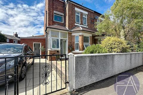Hall Street, Southport PR9