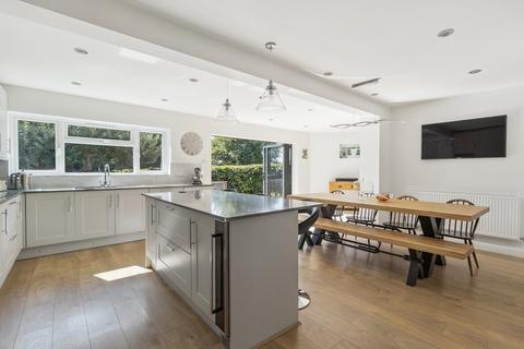 24 Kings Close, Chalfont St Giles, HP8 4HW