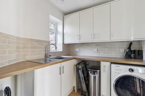 24 Kings Close, Chalfont St Giles, HP8 4HW
