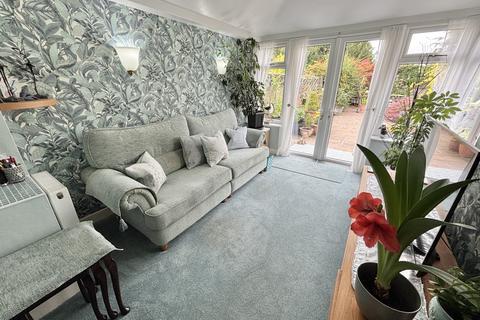 3 bedroom semi-detached house for sale, Gaskell Crescent, Thornton FY5
