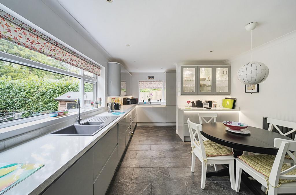 House in Southampton - View 5