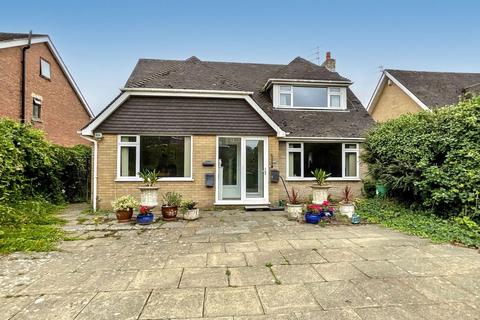 3 bedroom detached house for sale, Lulworth Road, Southport PR8