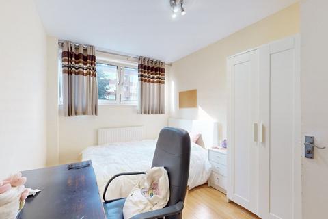 4 bedroom apartment to rent, Jurston Court, Gerridge Street, LONDON SE1