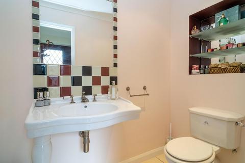 undefined, Rockways, Barnet EN5
