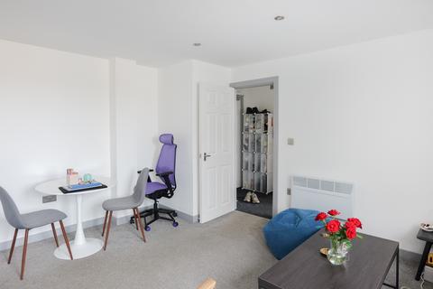 undefined, Green Lane, Yeadon LS19