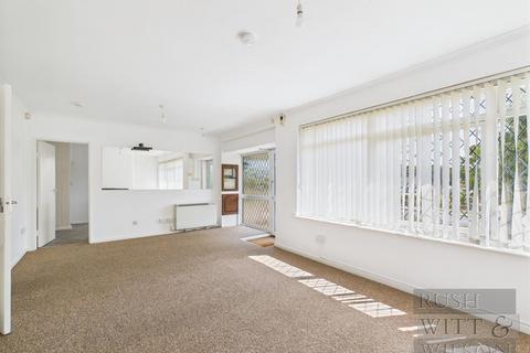 2 bedroom detached bungalow for sale, Parkstone Road, Hastings