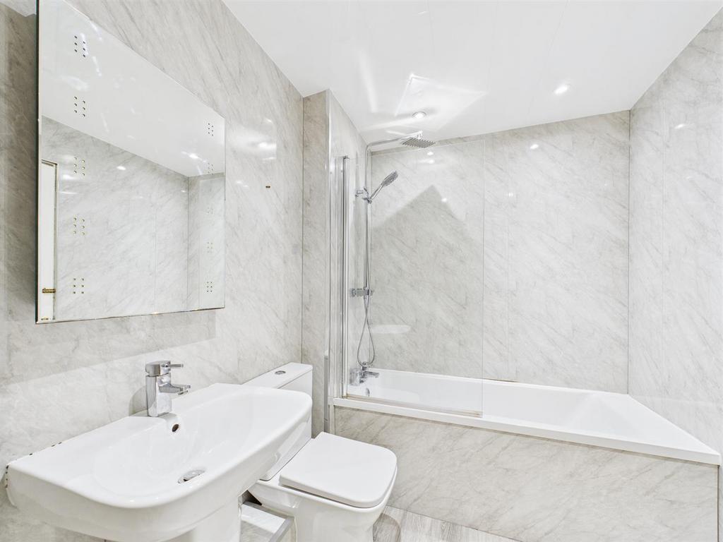 Bath.jpg
