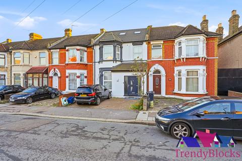 undefined, Kinfauns Road, Ilford IG3