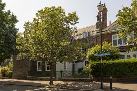 undefined, Dartmouth Row, Blackheath SE10