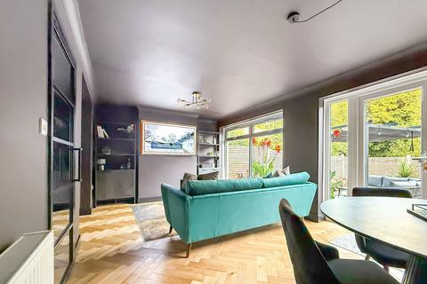 47 Derry Close, Birmingham, B17 0TR