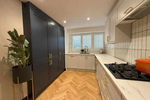 47 Derry Close, Birmingham, B17 0TR