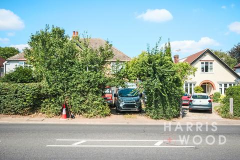 4 bedroom semi-detached house for sale, Shrub End Road, Colchester, Essex, CO3