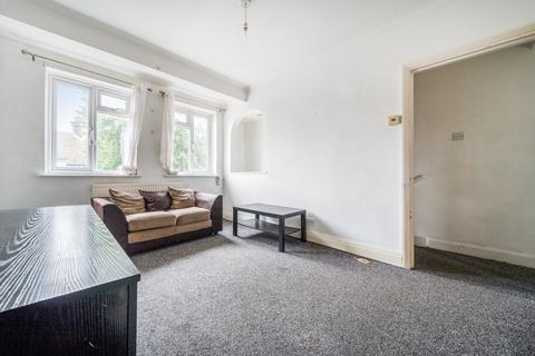 undefined, Invicta Road, Dartford, Kent