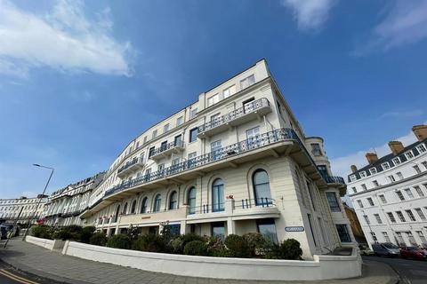 2 bedroom apartment for sale, Esplanade, Scarborough YO11