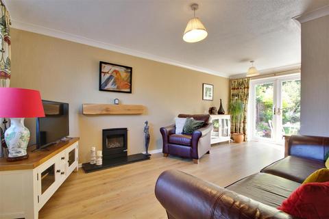 25 Teal Close, Walkington, Beverley, HU17 8TW