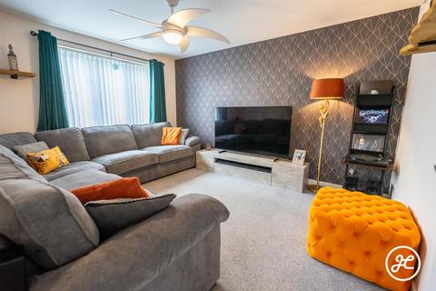 4 bedroom detached house for sale, Chester Place, Kings Down, Bridgwater