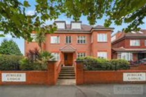 2 bedroom apartment for sale, Jubilee Lodge, Green Lane