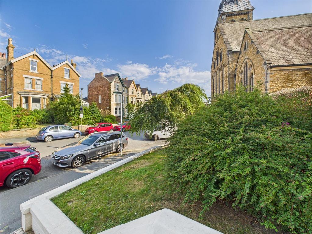 CAM05382 G0-PR0059-STILL024.jpg