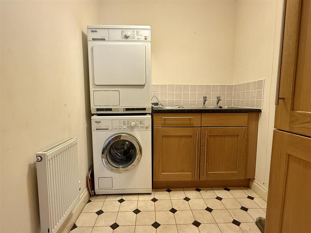 Separate utility room