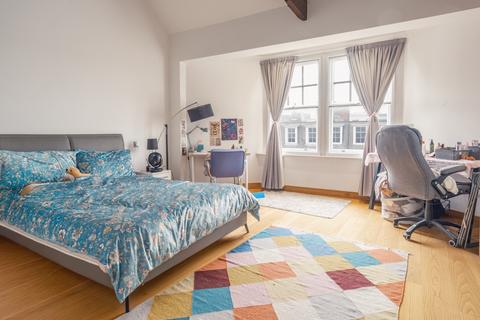 2 bedroom apartment to rent, Murton House, Newcastle Upon Tyne NE1