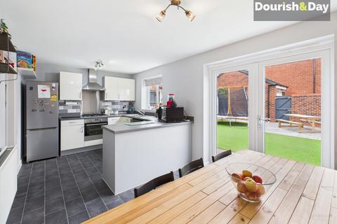 35 Prospero Close, Penkridge, Stafford, ST19 5QU