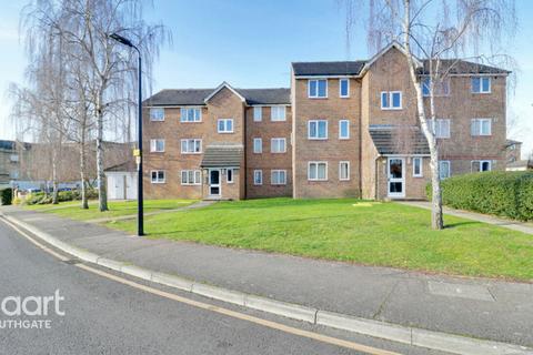 undefined, Leigh Hunt Drive, London