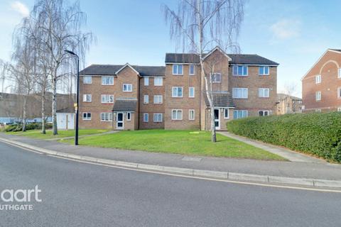 undefined, Leigh Hunt Drive, London