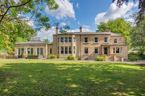 9 bedroom country house for sale, Birkby Lodge Road, Huddersfield, HD2 2BG